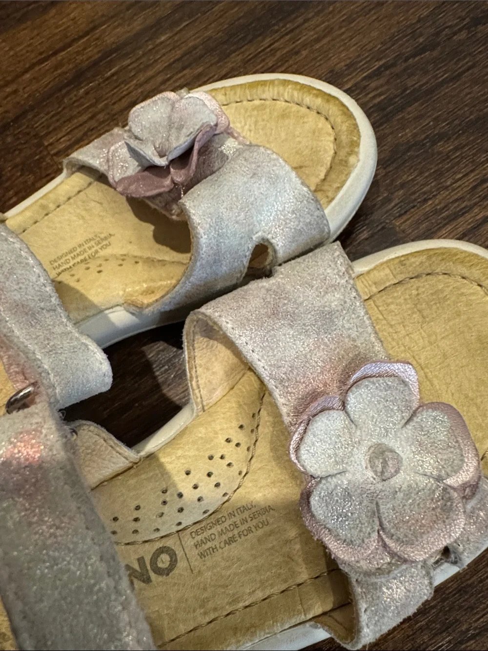 Naturino Amrock Flower Leather Sandals Girls EU 25 US 8